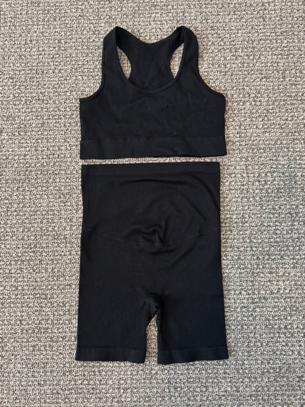 Lataly Women’s Maternity Ribbed Black Short Set